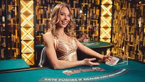 Live dealer streaming Caribbean Stud Poker at protogel176 studio